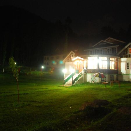 Aksa Resort Pahalgām Esterno foto