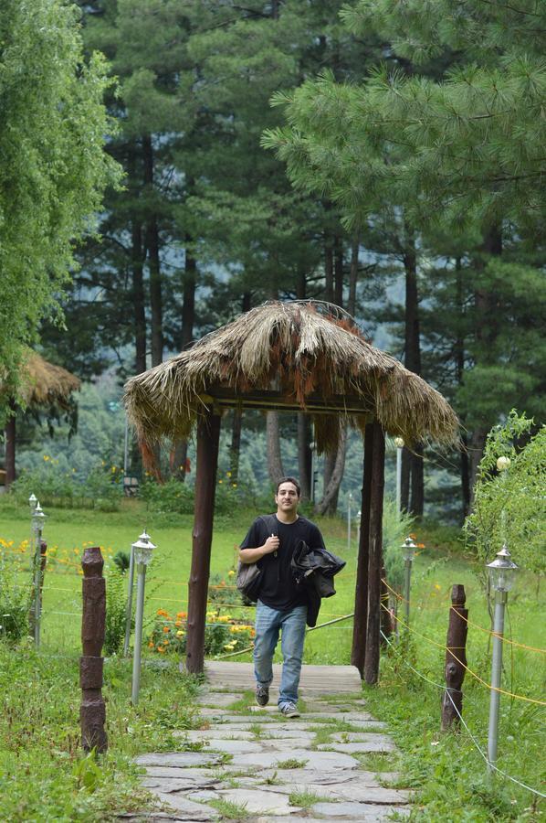 Aksa Resort Pahalgām Esterno foto