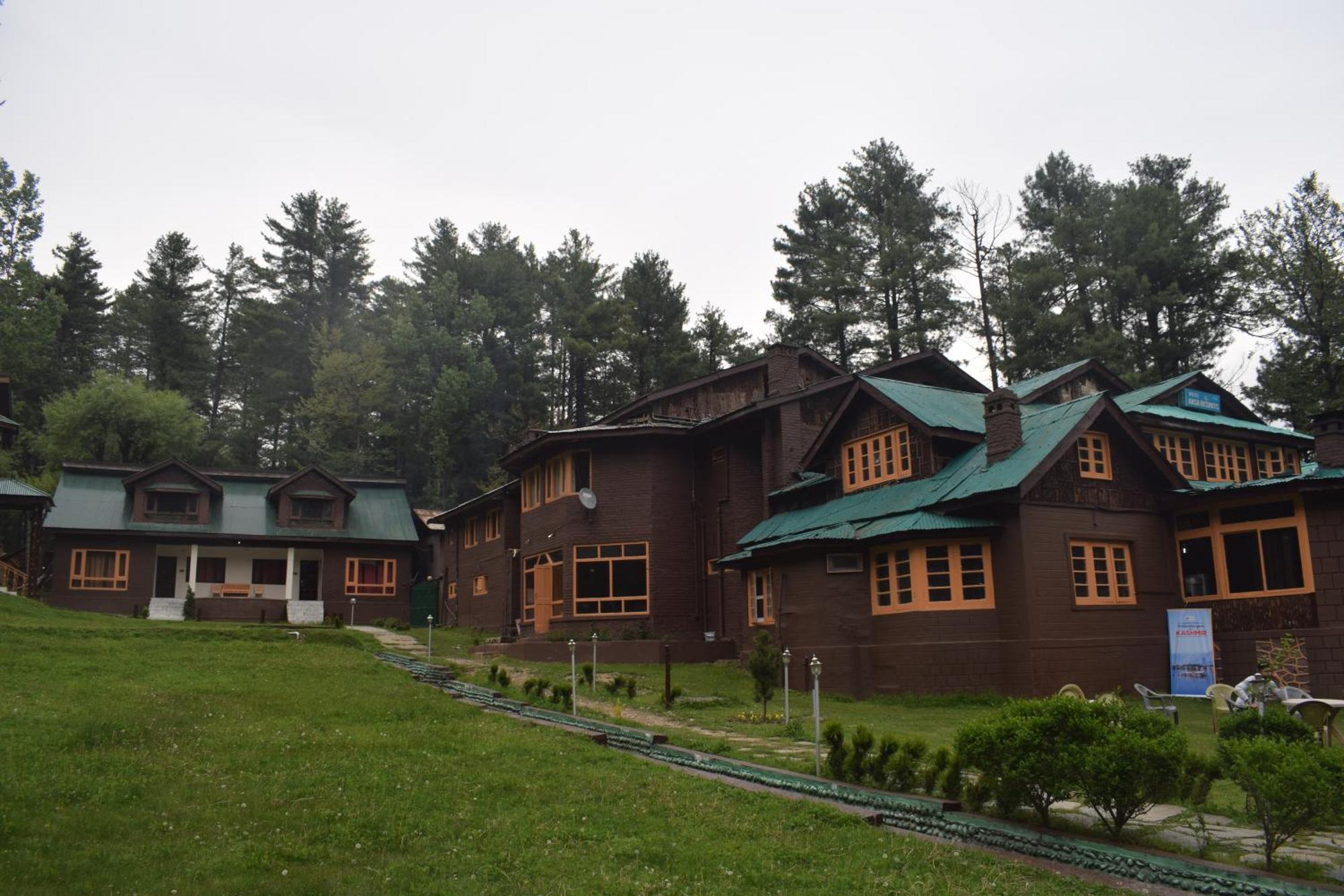 Aksa Resort Pahalgām Esterno foto